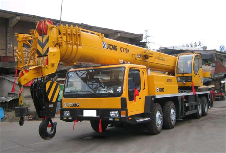 石门县吊车出租选择重点