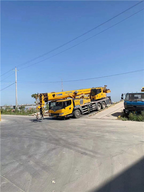 石门县吊车作业时，可能会产生哪些额外收费项目？